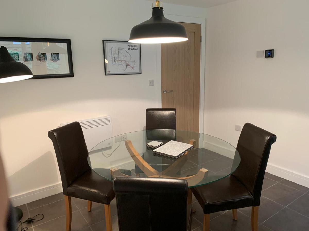 The Oxford Apartment Bagian luar foto